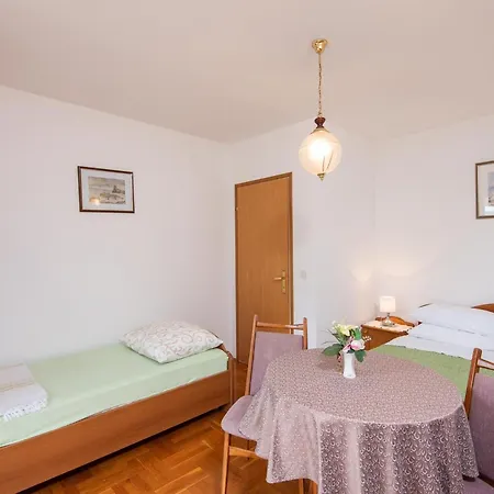 アパート Klara-gorjana - One Bedroom With Balcony And Sea View 3
